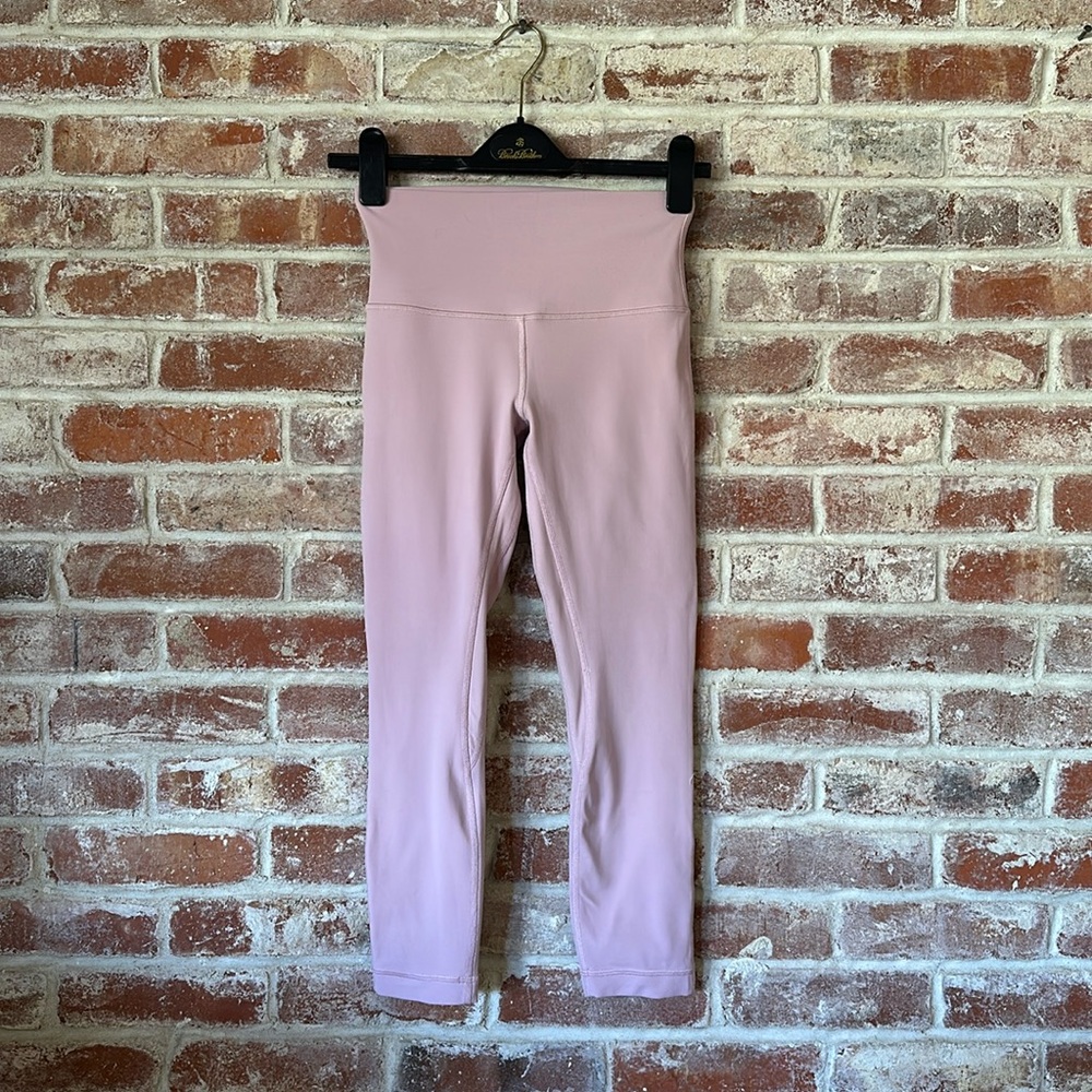 Lululemon leggings Align High Rise crop 23”